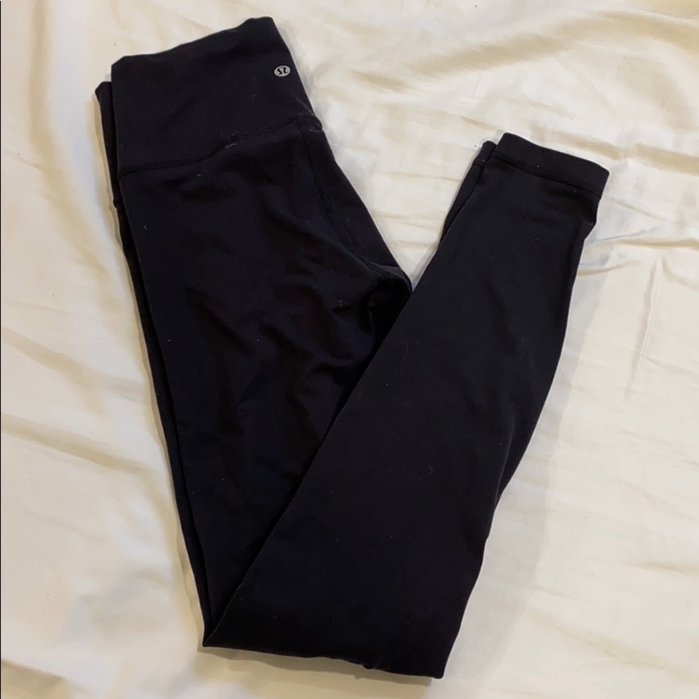 Lululemon wunder under